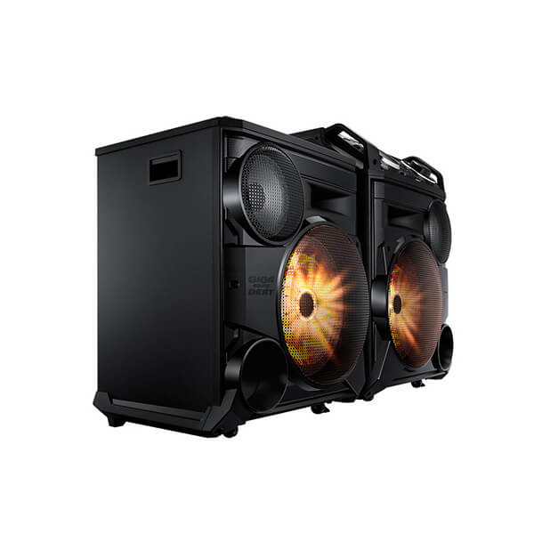 viverra posuere mattis